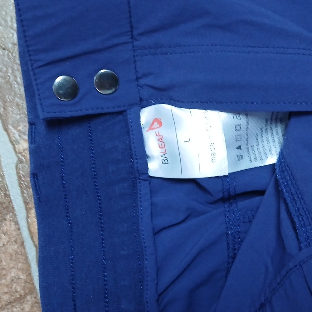 Baleaf Navy Activewear Bermuda Shorts  Blue Elastic Waist Size Large - Picture 4 of 5